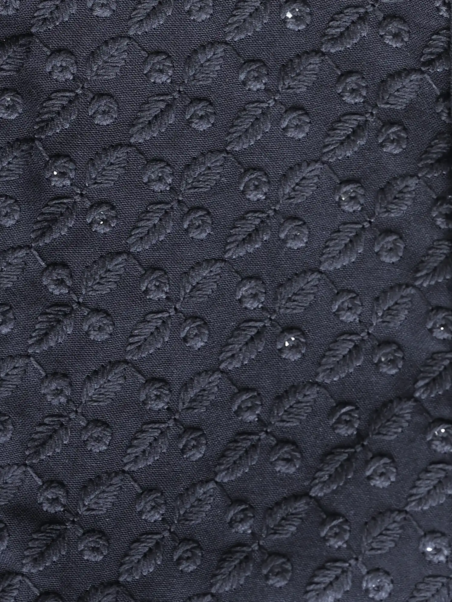 AOC CHICKEN BLACK PREMIUM PANJABI image 4