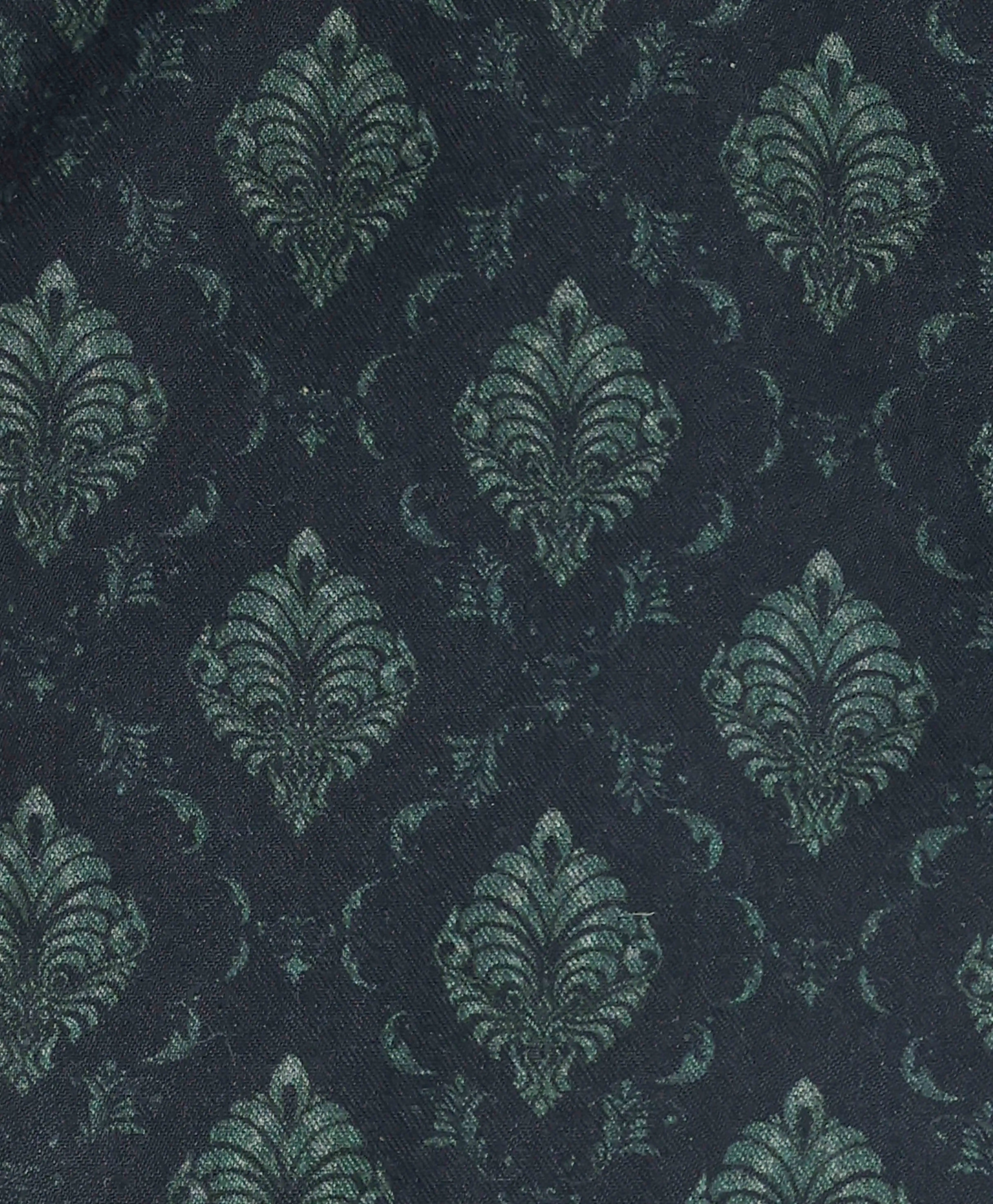 AOC CHICKEN BLACK PREMIUM PANJABI image 4